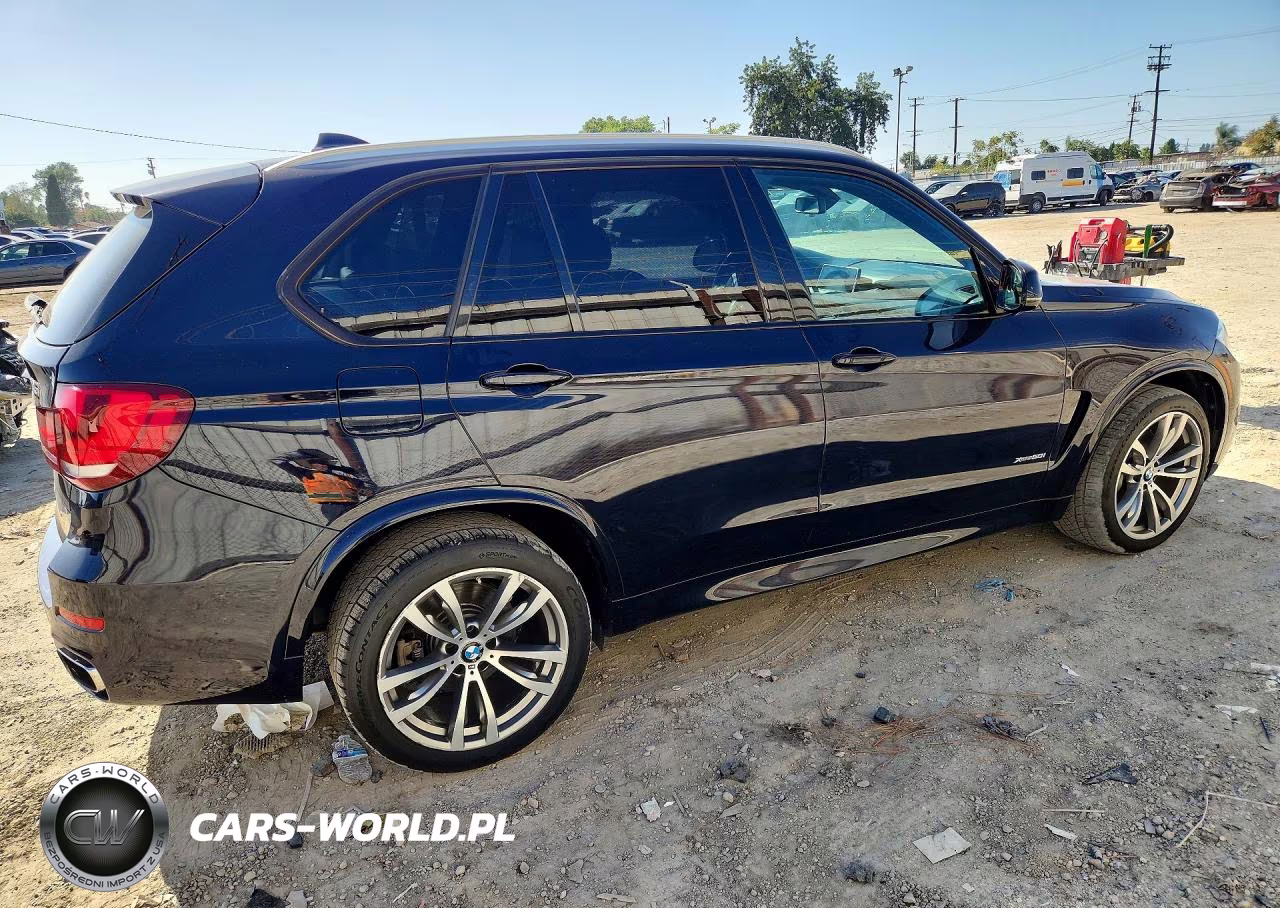 2016 BMW X5 xDrive50I VIN:5UXKR6C58G0J82404 - 3