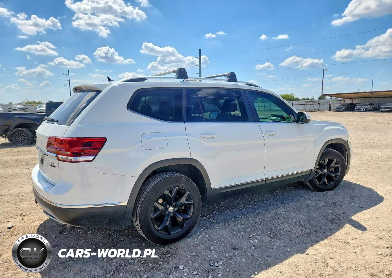 2018 Volkswagen Atlas Sel VIN:1V2MR2CA9JC546933 - 3