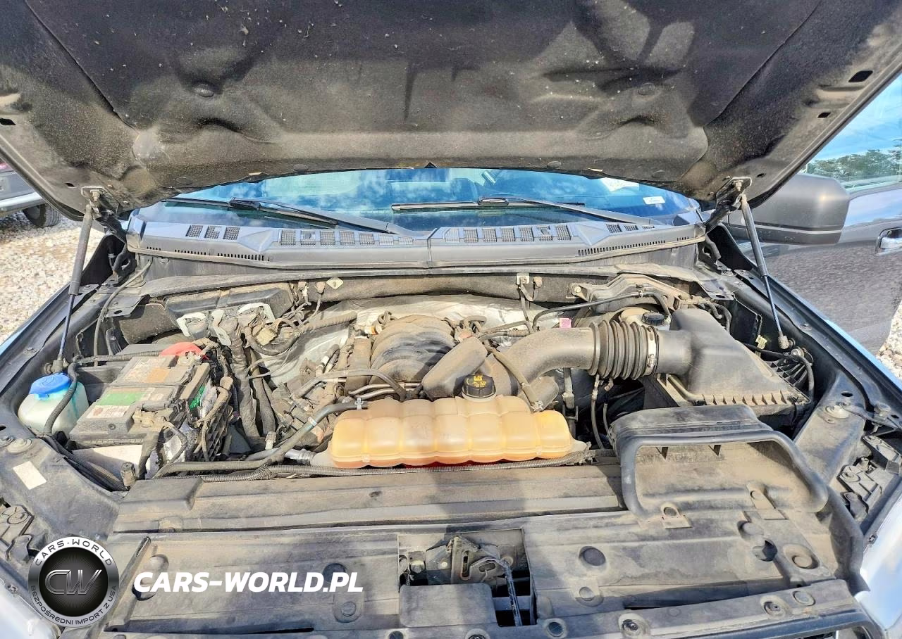 2018 Ford F150 Supercrew VIN:1FTEW1E53JFD56181 - 11