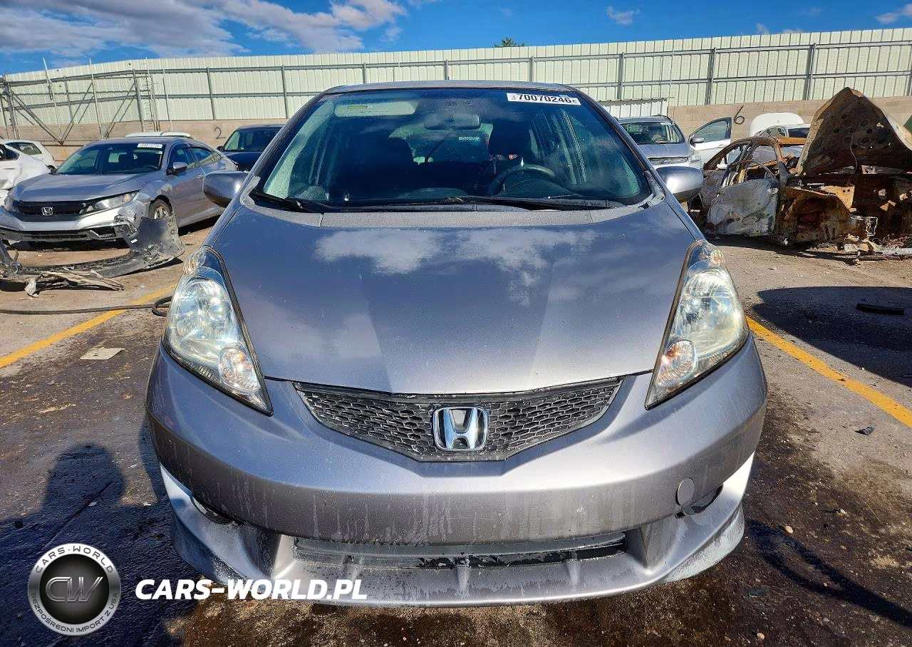 2010 Honda Fit Sport VIN:JHMGE8H6XAS011308 - 5