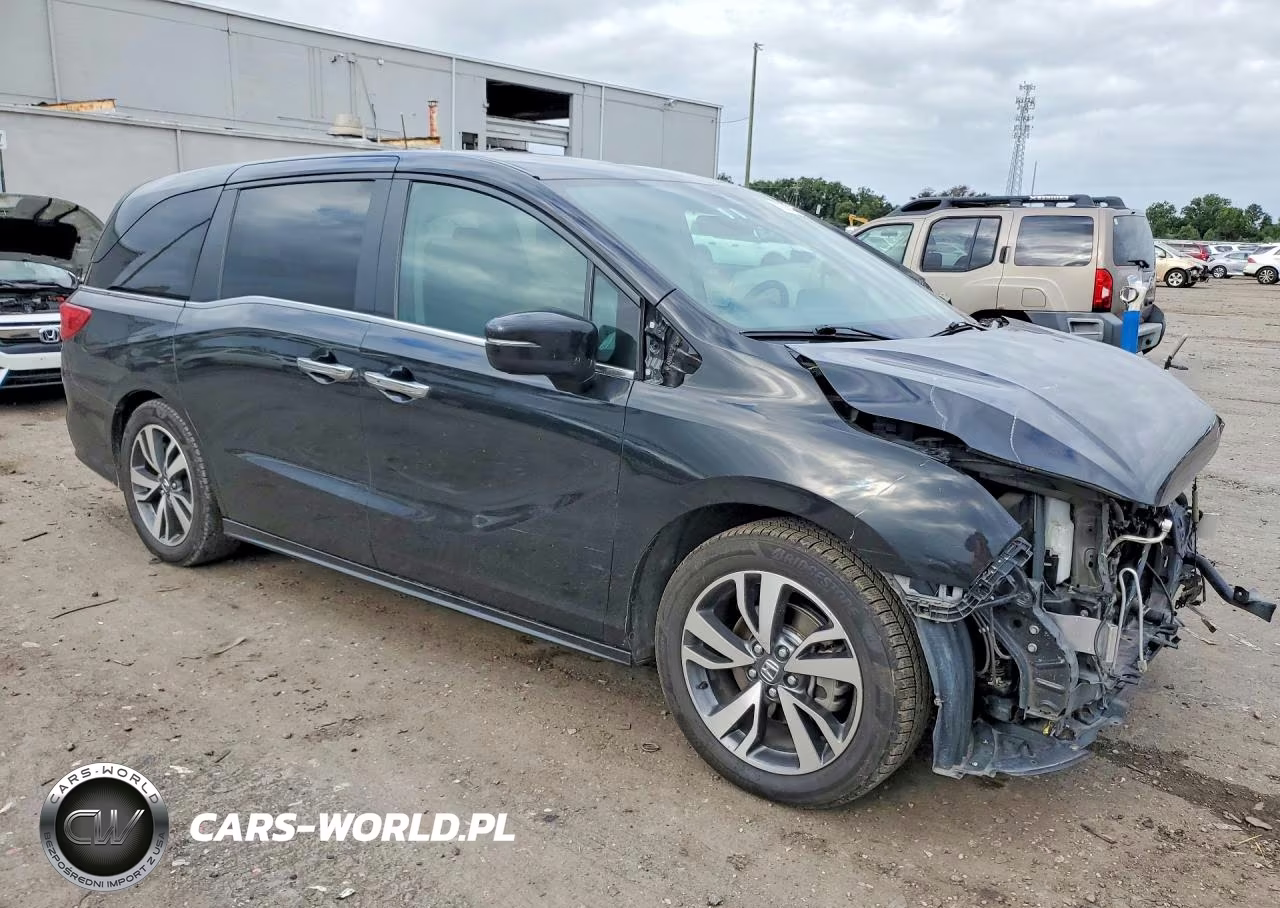 2023 Honda Odyssey Touring VIN:5FNRL6H86PB012841 - 4