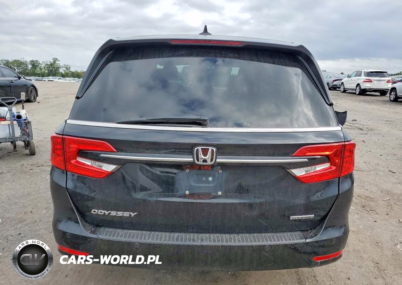 2023 Honda Odyssey Touring VIN:5FNRL6H86PB012841 - 6