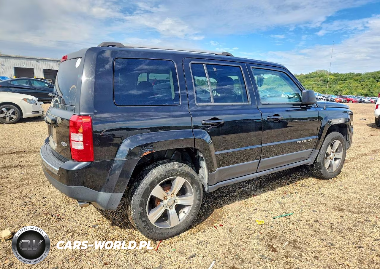 2016 Jeep Patriot Latitude VIN:1C4NJPFA9GD519269 - 3
