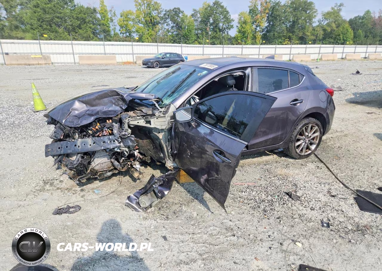 2018 Mazda 3 Grand Touring