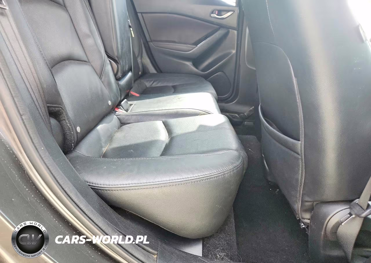 2018 Mazda 3 Grand Touring VIN:3MZBN1M39JM209561 - 10