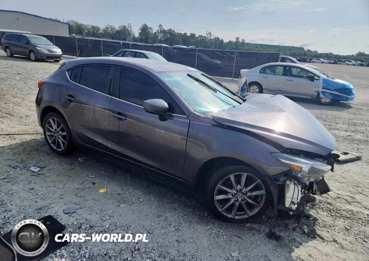 2018 Mazda 3 Grand Touring VIN:3MZBN1M39JM209561 - 4
