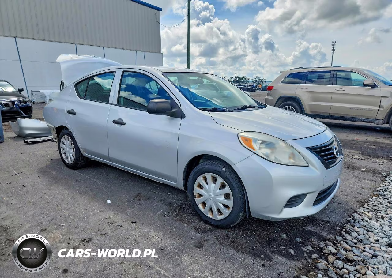2014 Nissan Versa 1.6 S VIN:3N1CN7AP3EL850933 - 4