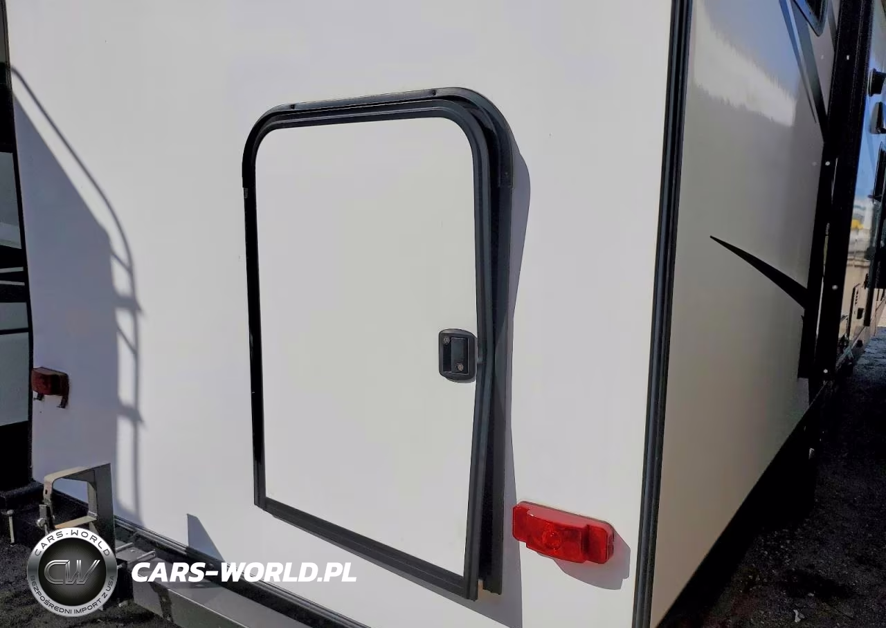 2023 Heartland North Trail Camper VIN:5SFNB3223PE524284 - 9