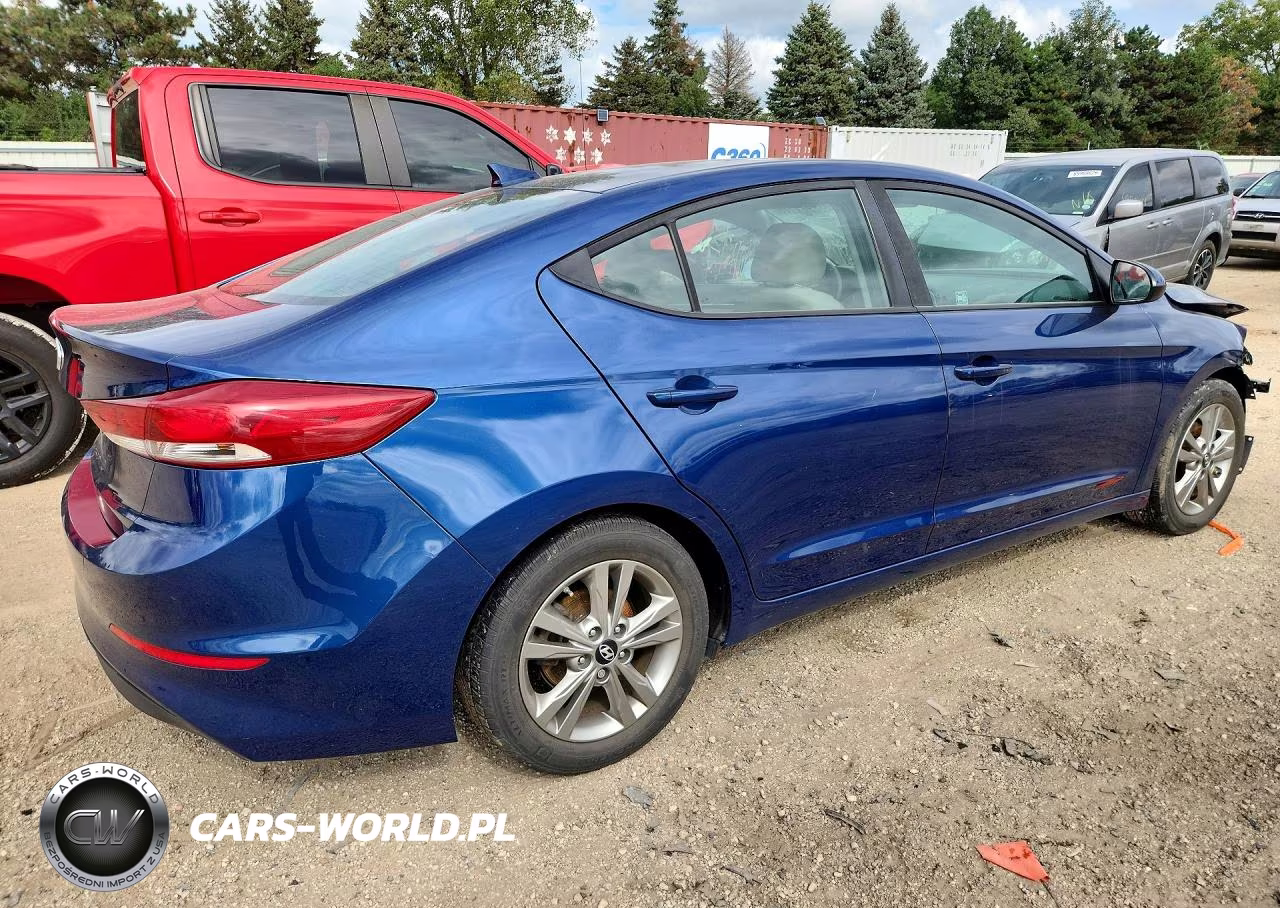 2018 Hyundai Elantra Sel VIN:5NPD84LF6JH398501 - 3