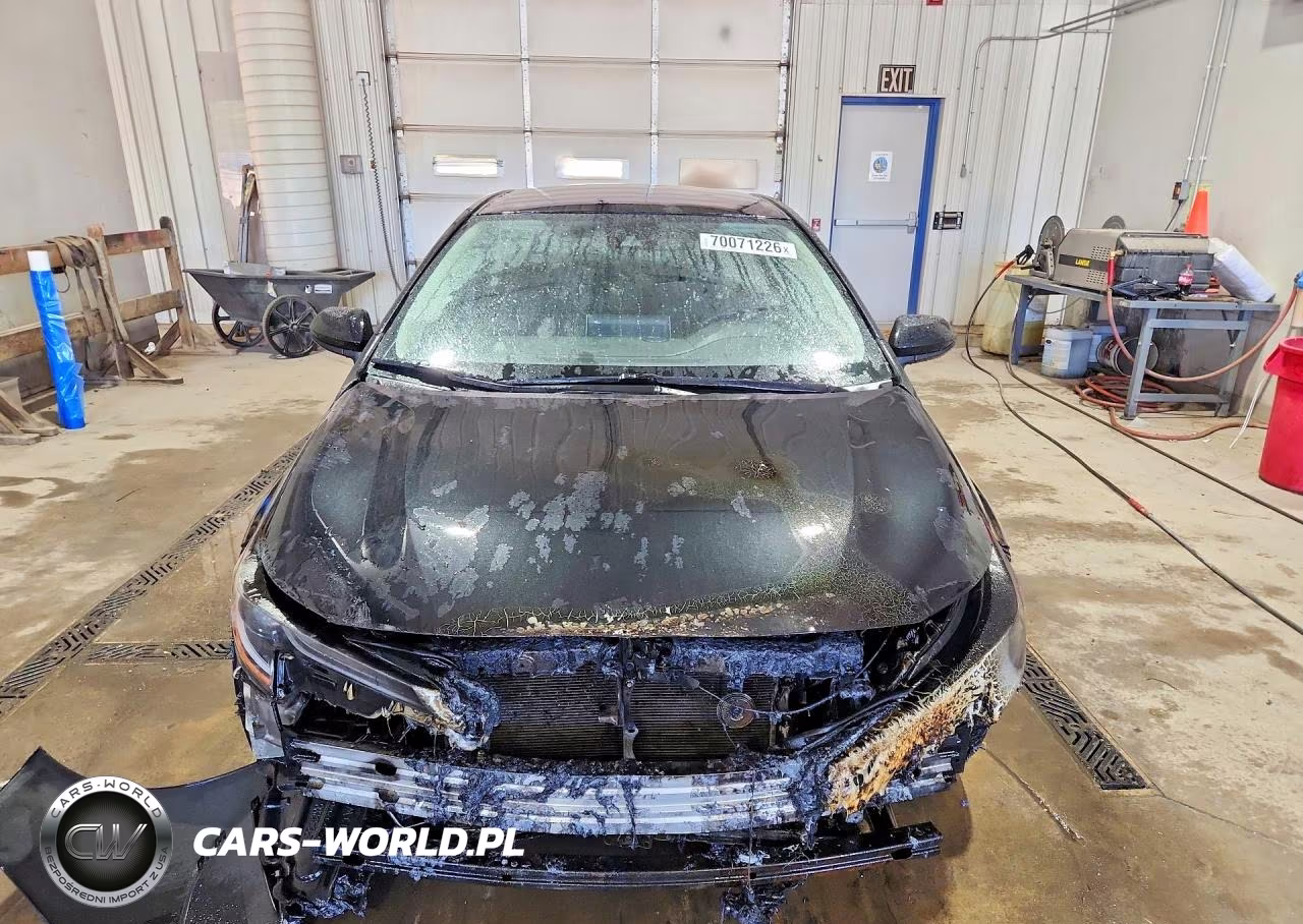 2020 Toyota Corolla Le VIN:JTDEPRAE6LJ046088 - 5