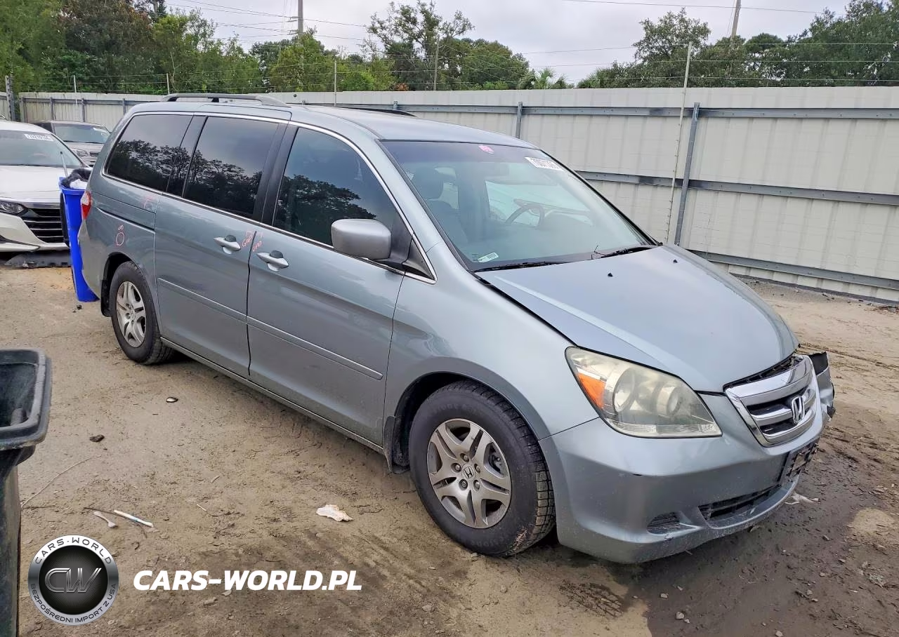 2007 Honda Odyssey Ex VIN:5FNRL38427B002920 - 4