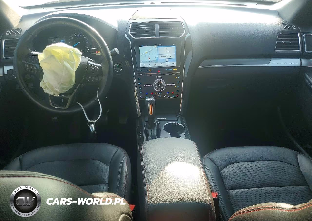 2018 Ford Explorer Sport VIN:1FM5K8GT8JGB88513 - 8