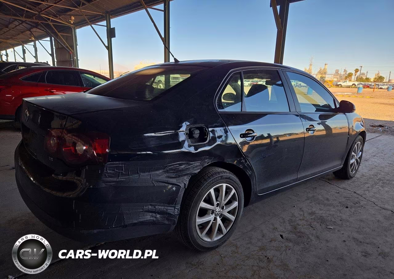 2010 Volkswagen Jetta Se VIN:3VWRX7AJ2AM134894 - 3