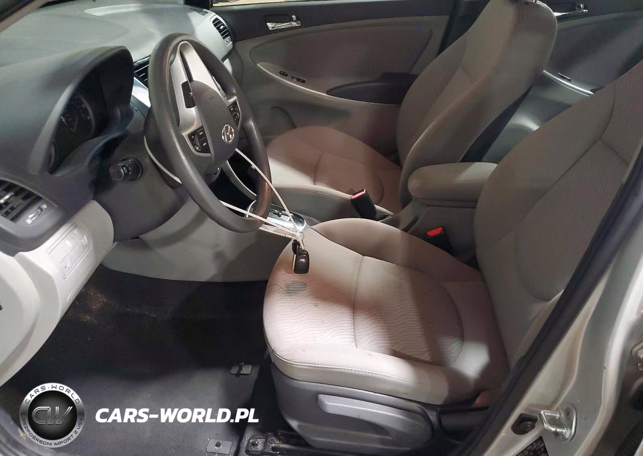 2013 Hyundai Accent Gls VIN:KMHCU4AE4DU321472 - 7
