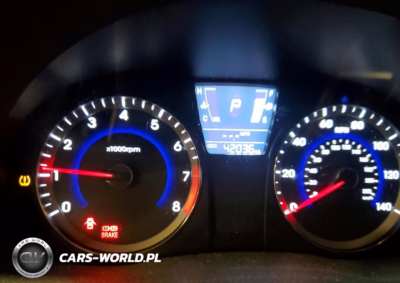 2013 Hyundai Accent Gls VIN:KMHCU4AE4DU321472 - 9