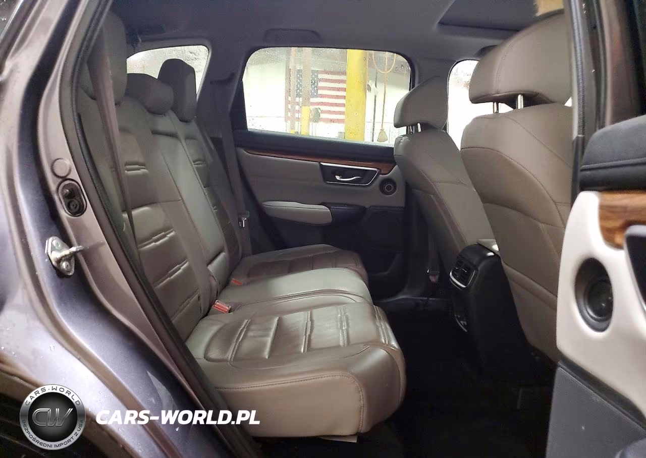 2018 Honda Cr-V Touring VIN:7FARW2H98JE018631 - 11
