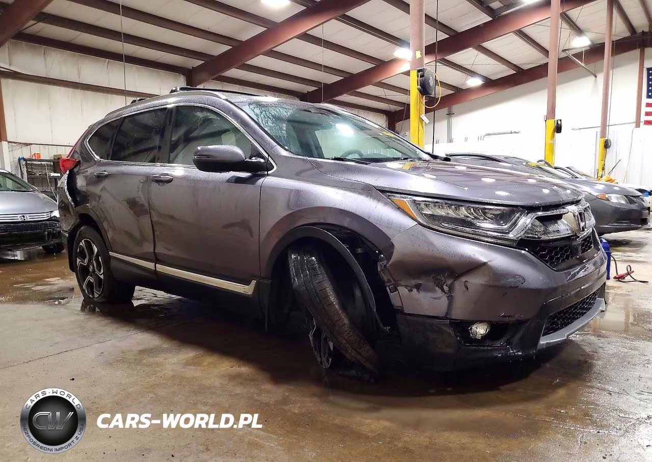 2018 Honda Cr-V Touring VIN:7FARW2H98JE018631 - 4