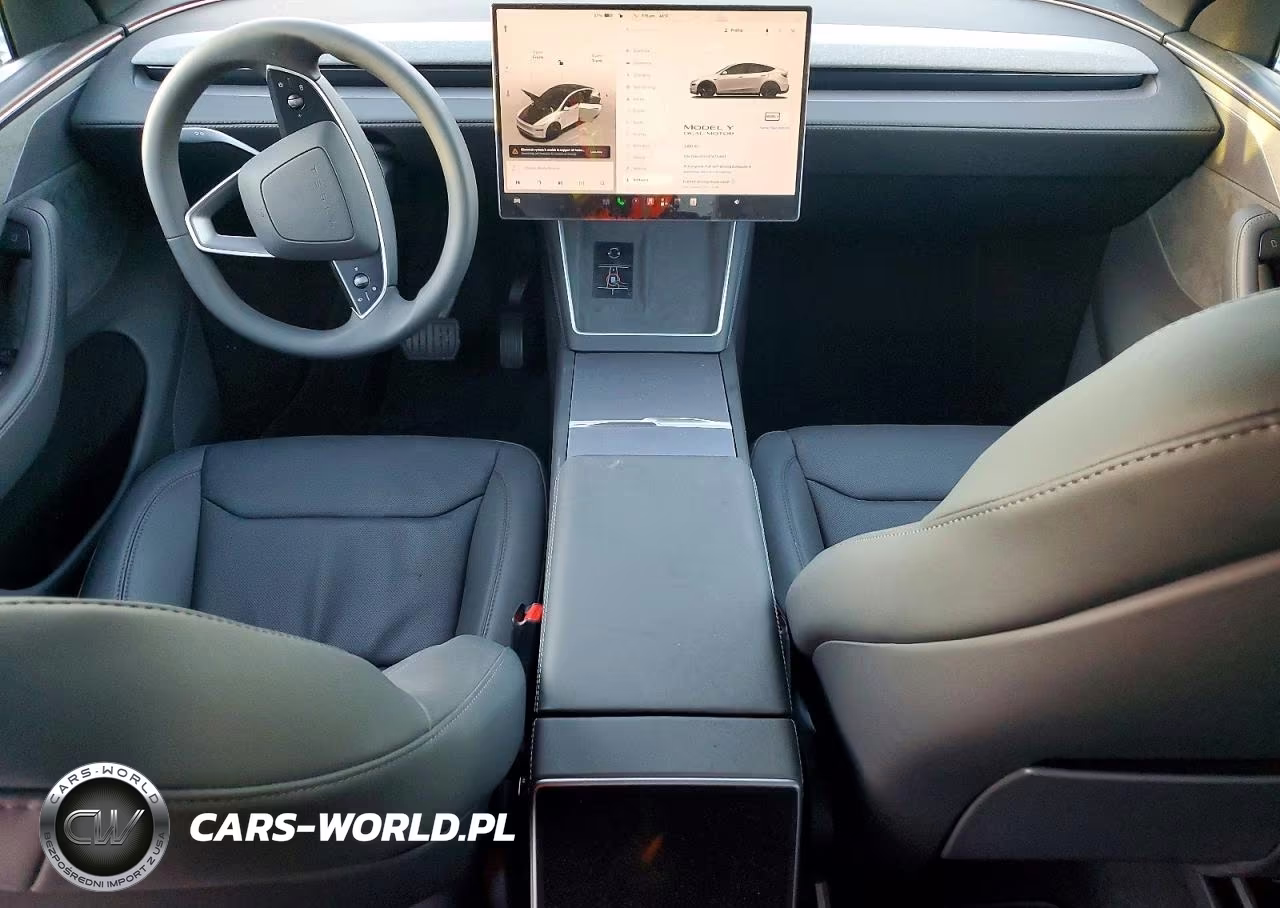 2026 Tesla Model Y VIN:7SAYGDEE5TA731667 - 8
