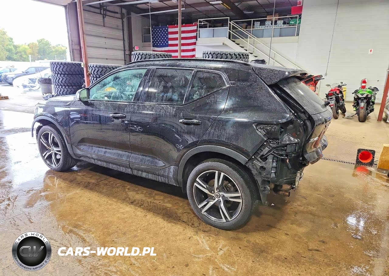 2019 Volvo Xc40 T5 Momentum VIN:YV4162XZ0K2005741 - 2