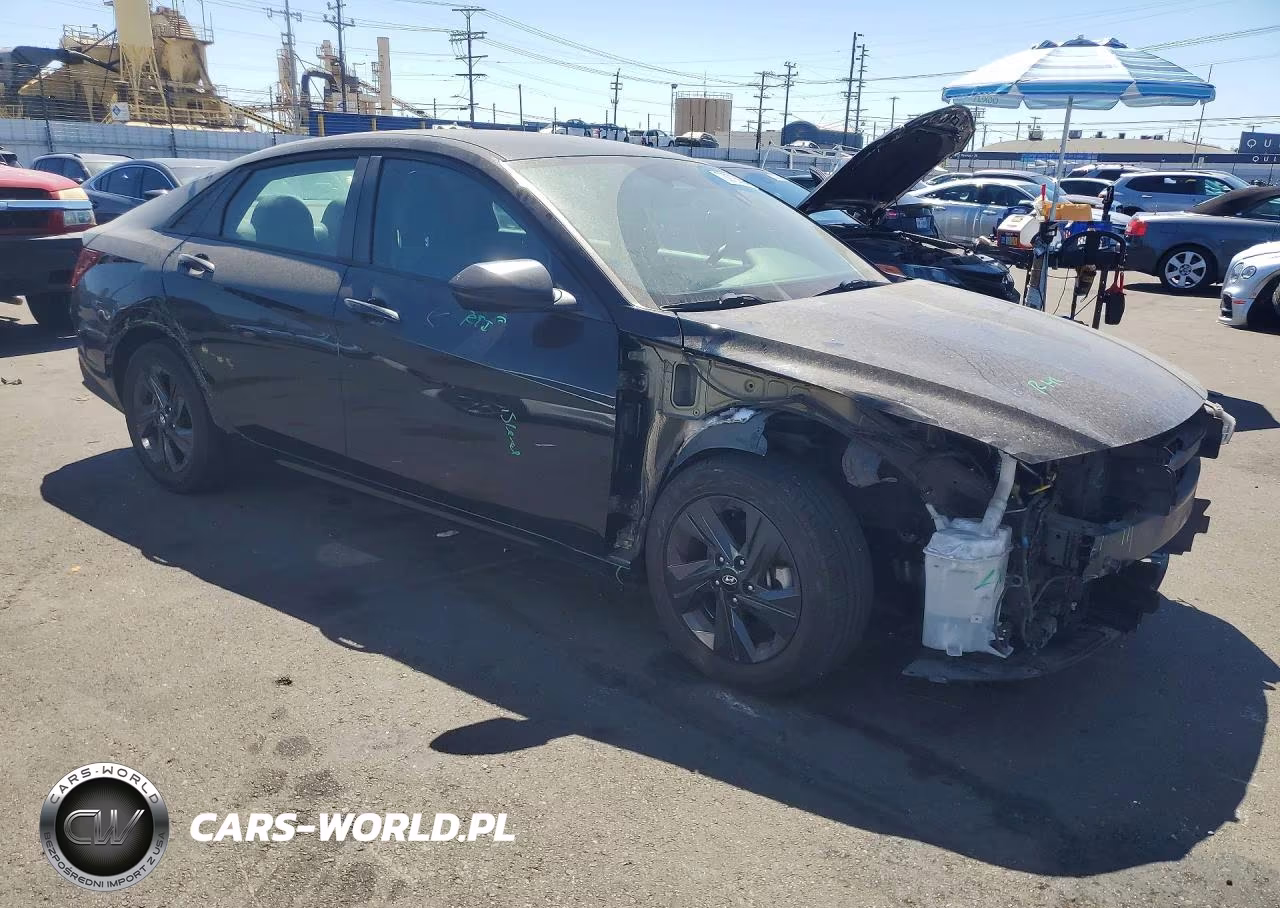 2022 Hyundai Elantra Sel VIN:KMHLM4AG5NU286945 - 4