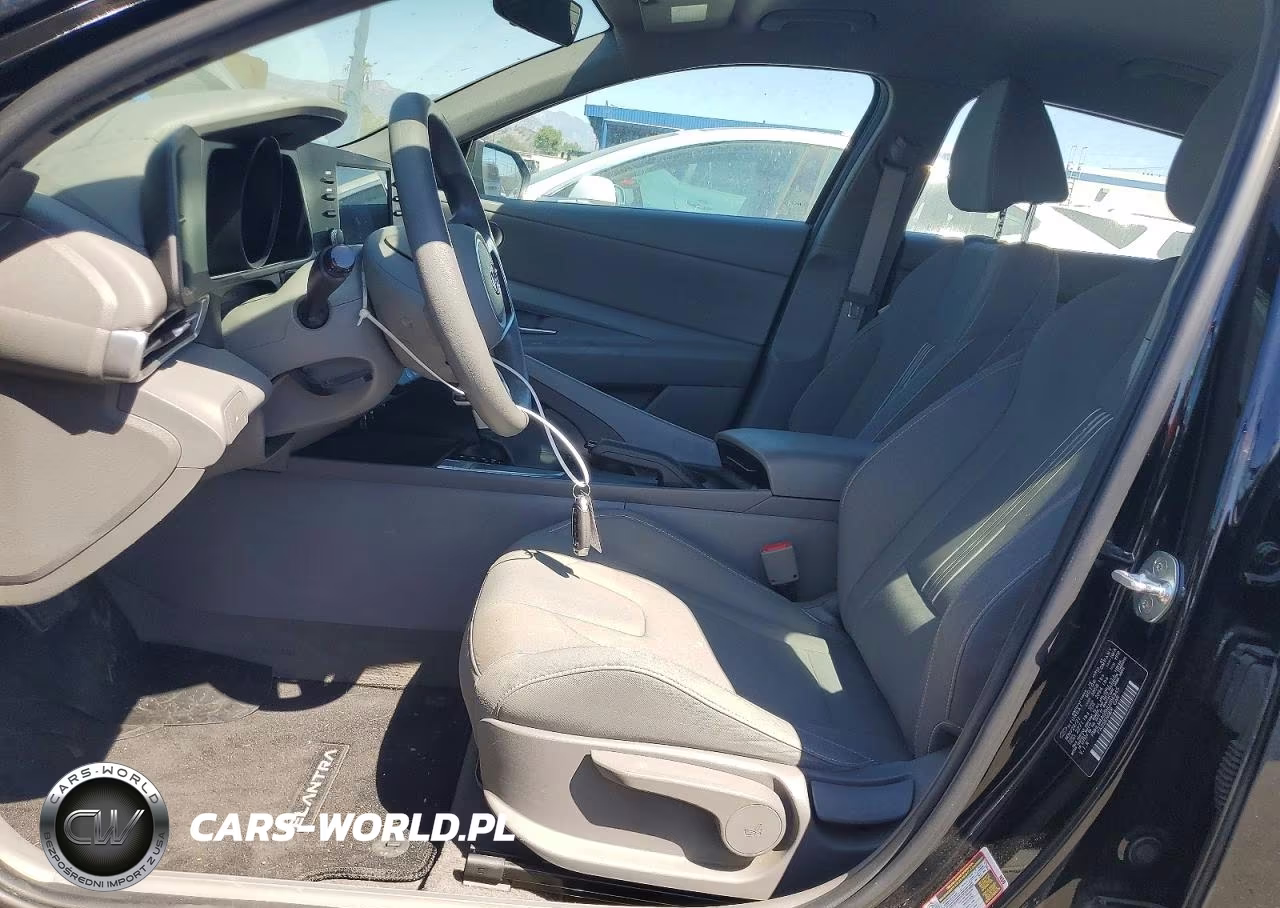 2022 Hyundai Elantra Sel VIN:KMHLM4AG5NU286945 - 7