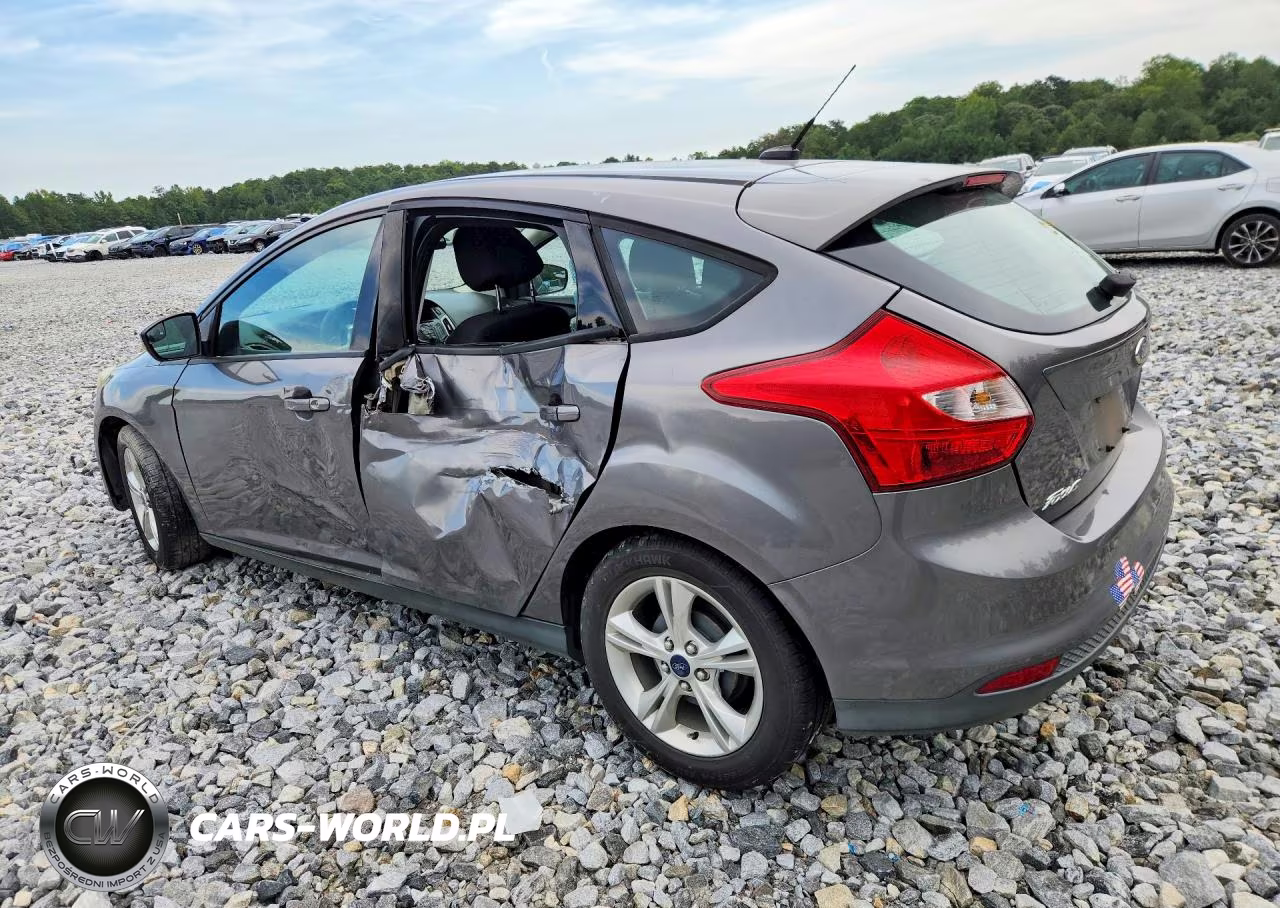 2014 Ford Focus Se VIN:1FADP3K29EL179437 - 2