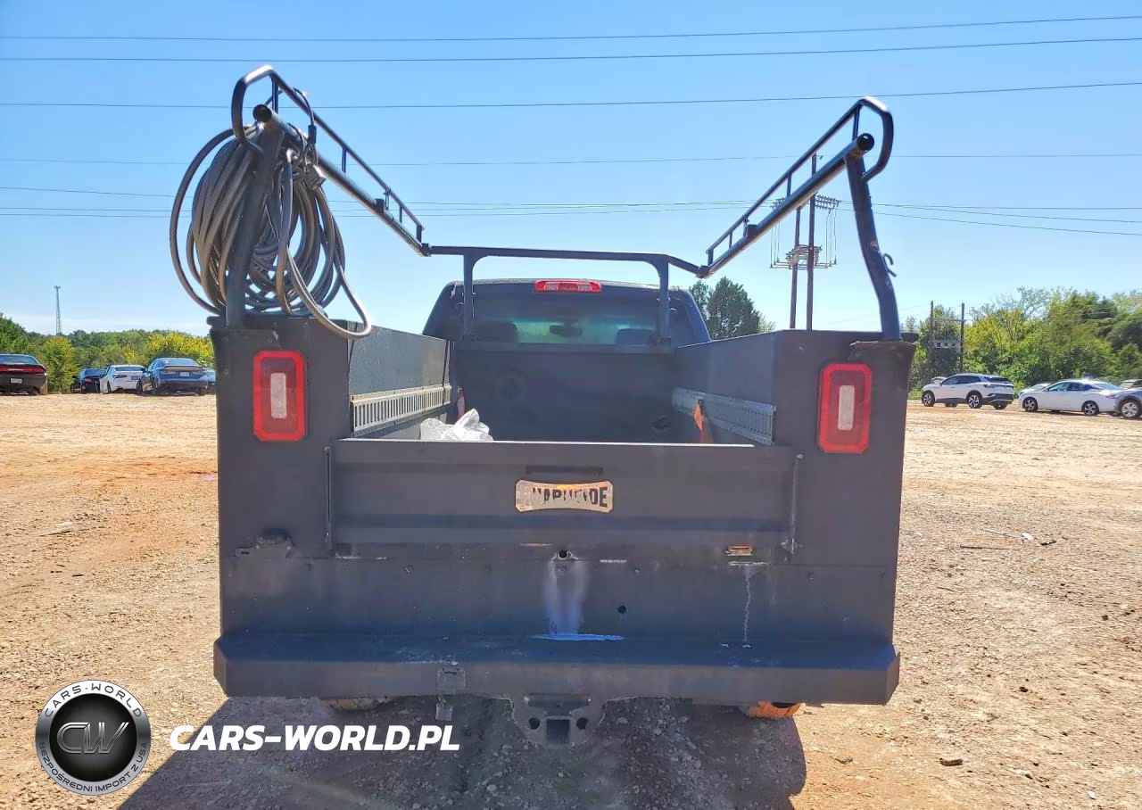 2019 Chevrolet Silverado C2500 Heavy Duty VIN:2GC2CREG5K1122290 - 6