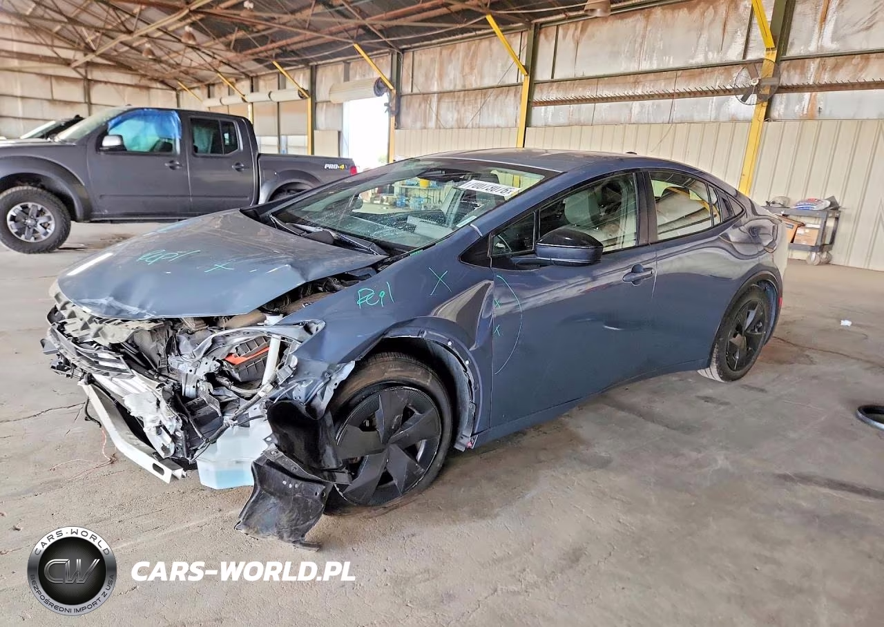 2023 Toyota Prius Le VIN:JTDACAAU8P3000680 - 1