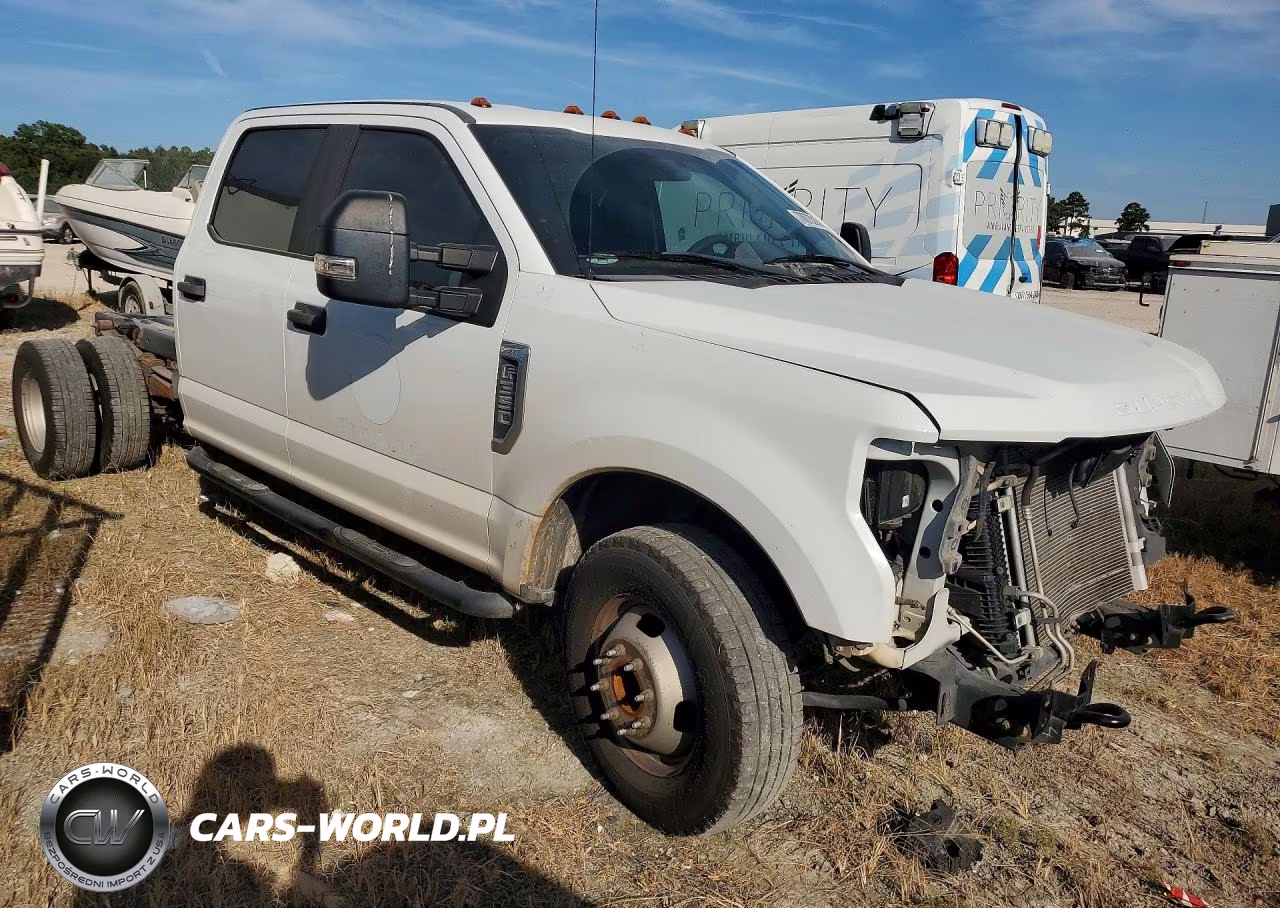 2017 Ford F350 Super Duty VIN:1FD8W3G69HEC80864 - 4