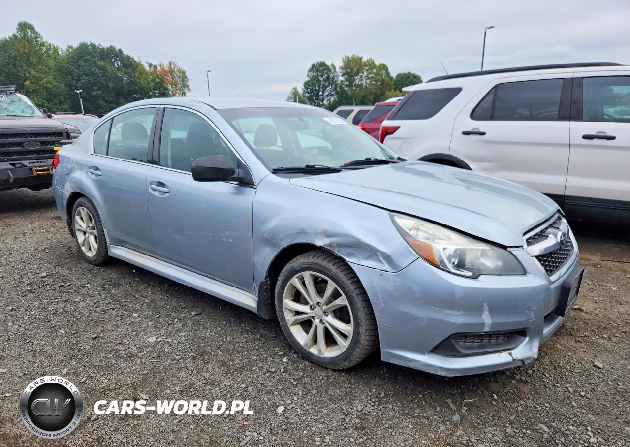 2013 Subaru Legacy 2.5I Premium VIN:4S3BMBC62D3026645 - 4