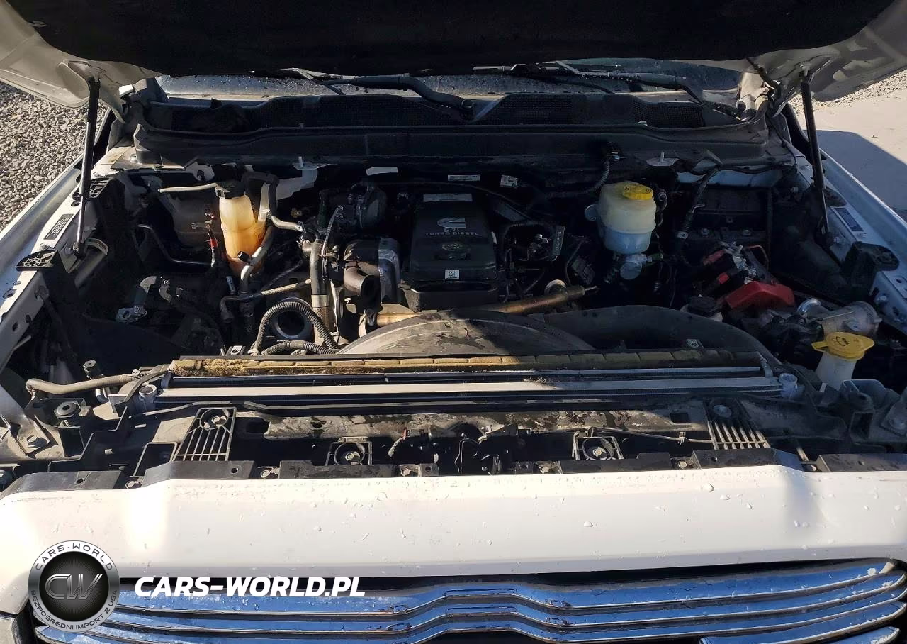 2021 Ram 2500 Laramie VIN:3C6UR5FL2MG610271 - 11