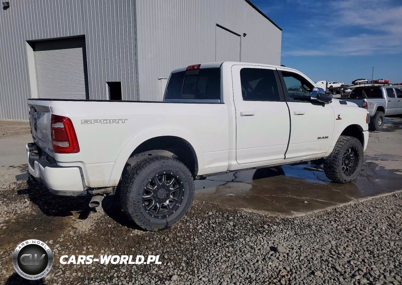 2021 Ram 2500 Laramie VIN:3C6UR5FL2MG610271 - 3