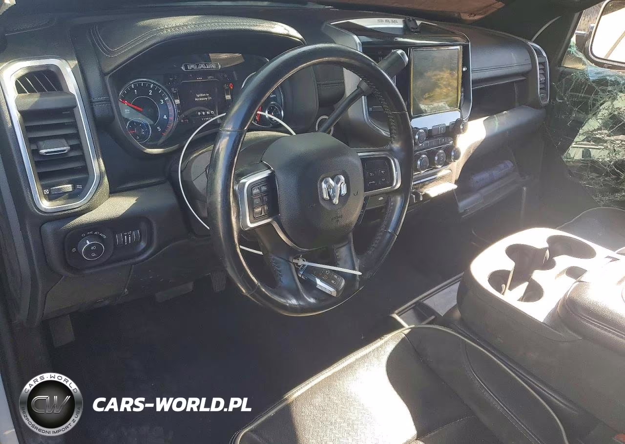 2021 Ram 2500 Laramie VIN:3C6UR5FL2MG610271 - 8