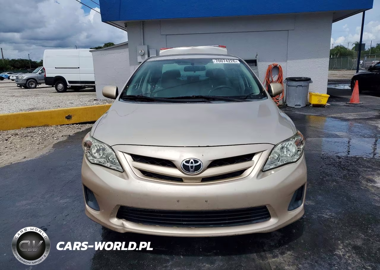2012 Toyota Corolla Le VIN:2T1BU4EE1CC787009 - 5