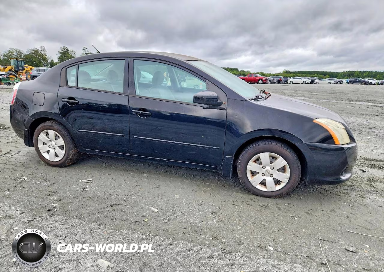 2010 Nissan Sentra 2.0 VIN:3N1AB6APXAL654637 - 4