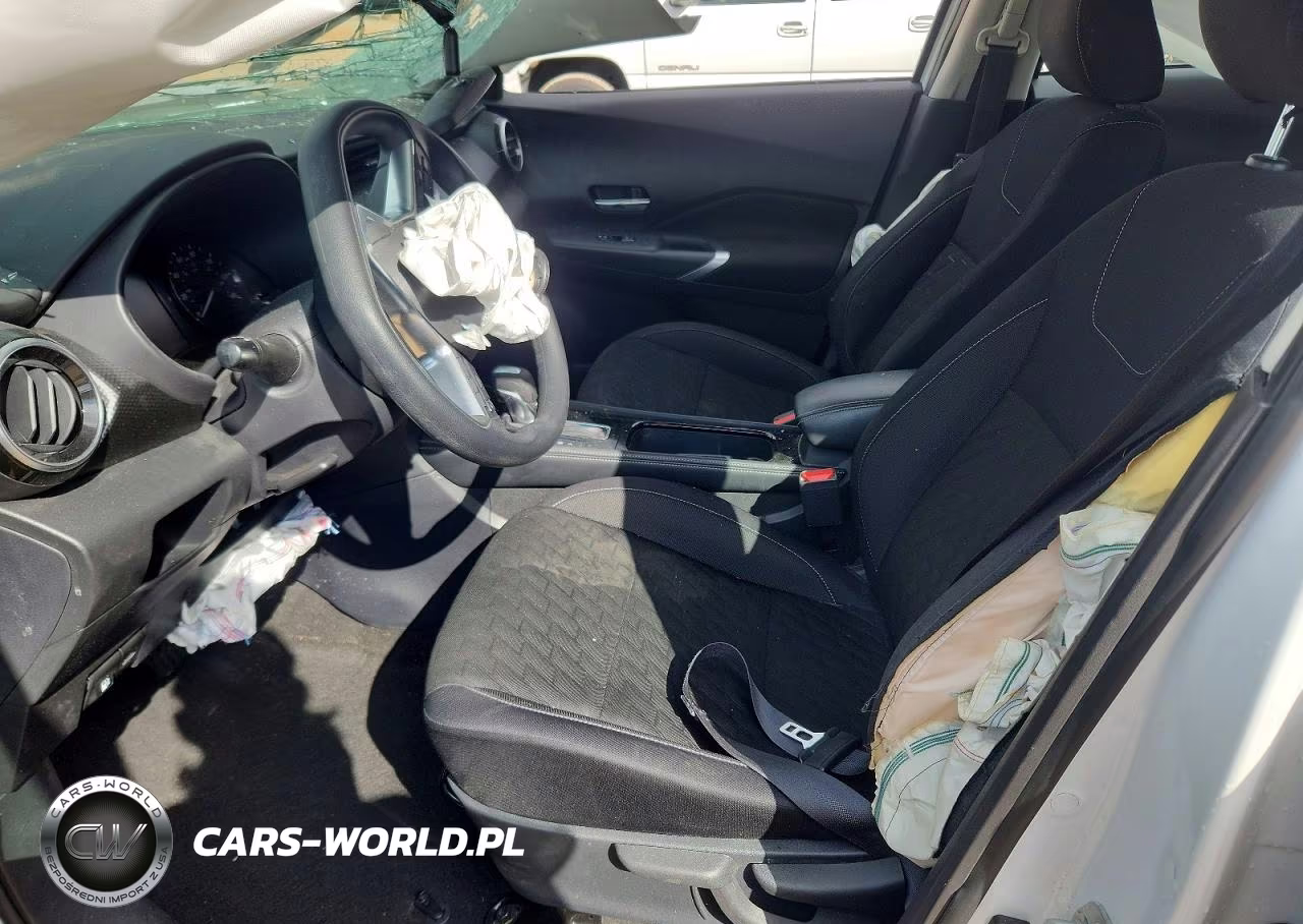 2023 Nissan Kicks Sv VIN:3N1CP5CV3PL536129 - 7