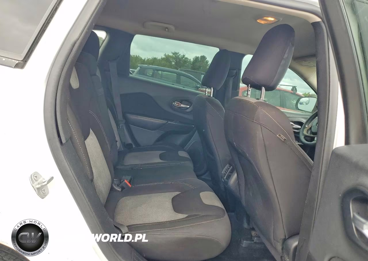 2014 Jeep Cherokee Sport VIN:1C4PJMAB8EW190704 - 11