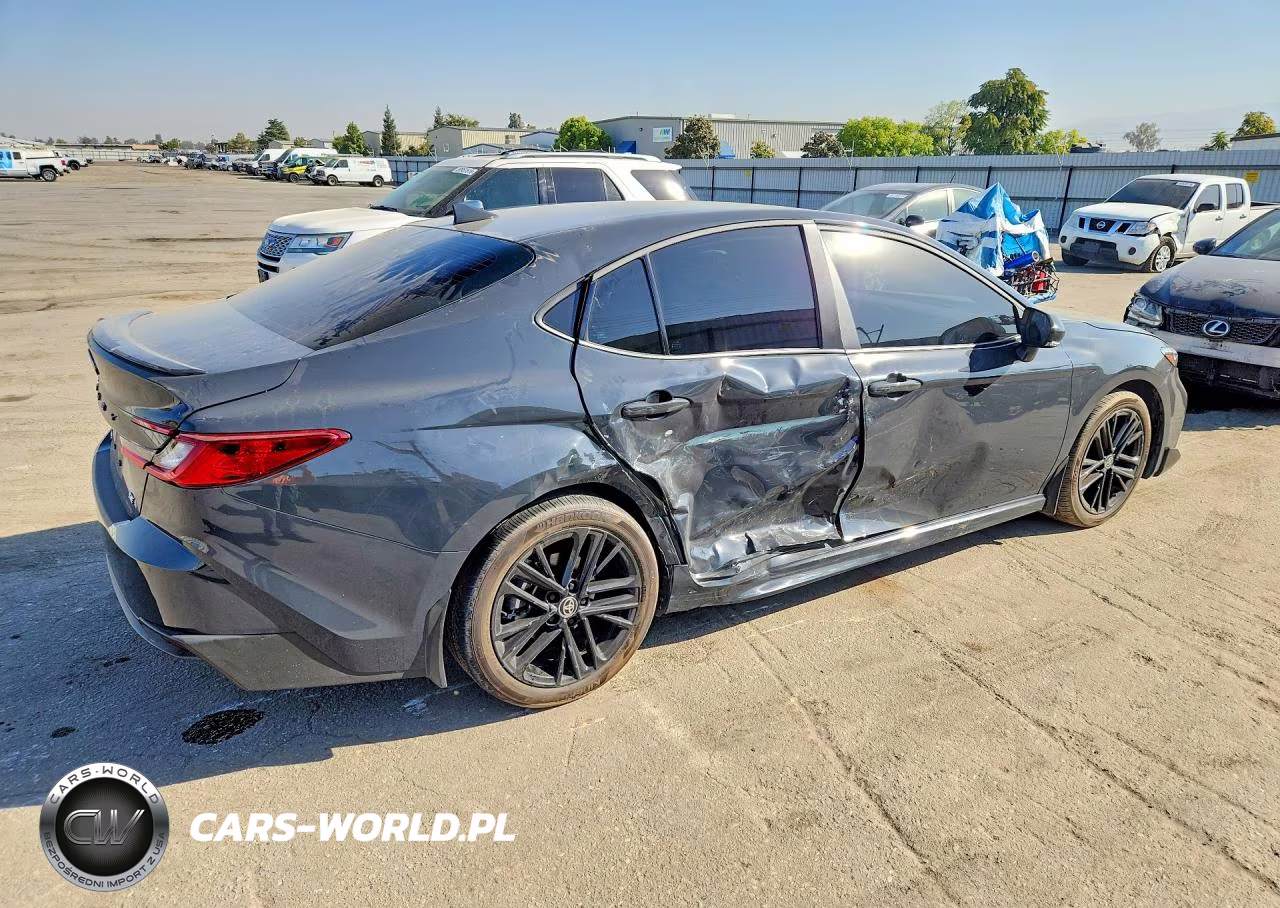 2025 Toyota Camry Se VIN:4T1DAACKXSU509294 - 3
