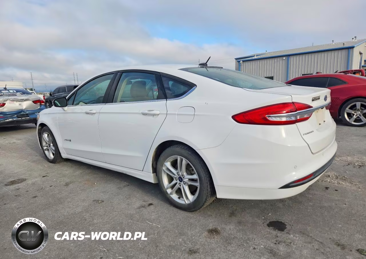2018 Ford Fusion Se Hybrid VIN:3FA6P0LU3JR261165 - 2