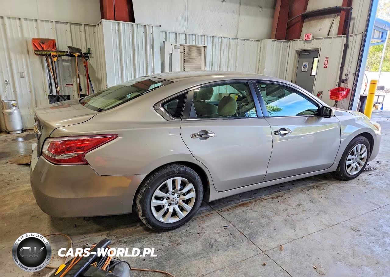2013 Nissan Altima 2.5 VIN:1N4AL3AP4DN413322 - 3
