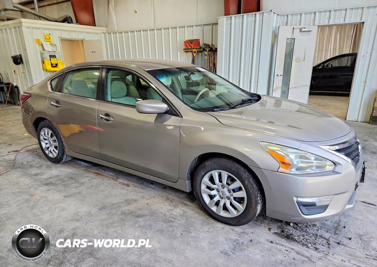 2013 Nissan Altima 2.5 VIN:1N4AL3AP4DN413322 - 4