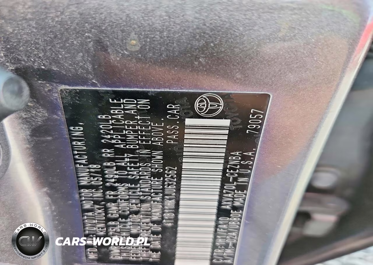 2018 Toyota Camry Le VIN:4T1B11HK1JU632562 - 12