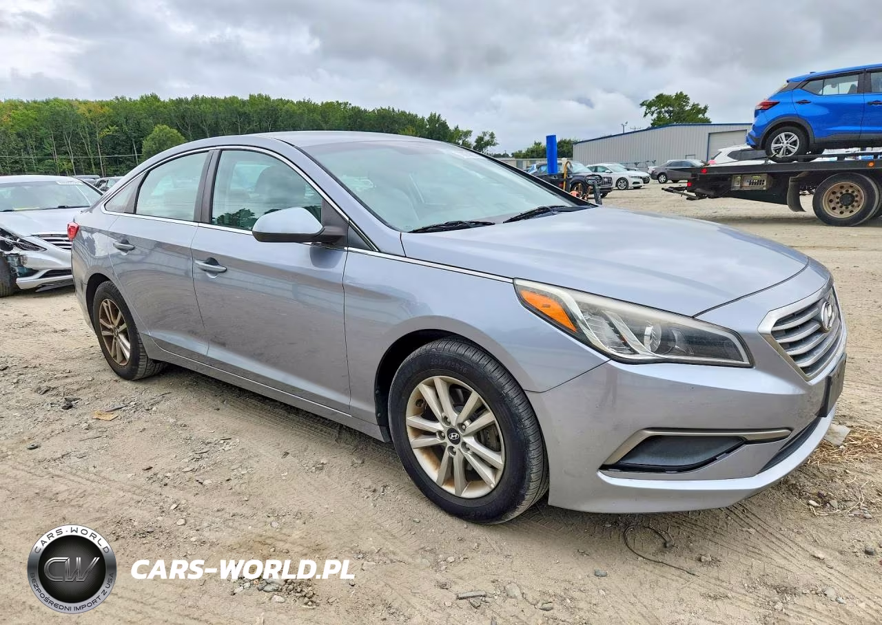 2016 Hyundai Sonata VIN:5NPE24AF3GH363237 - 4