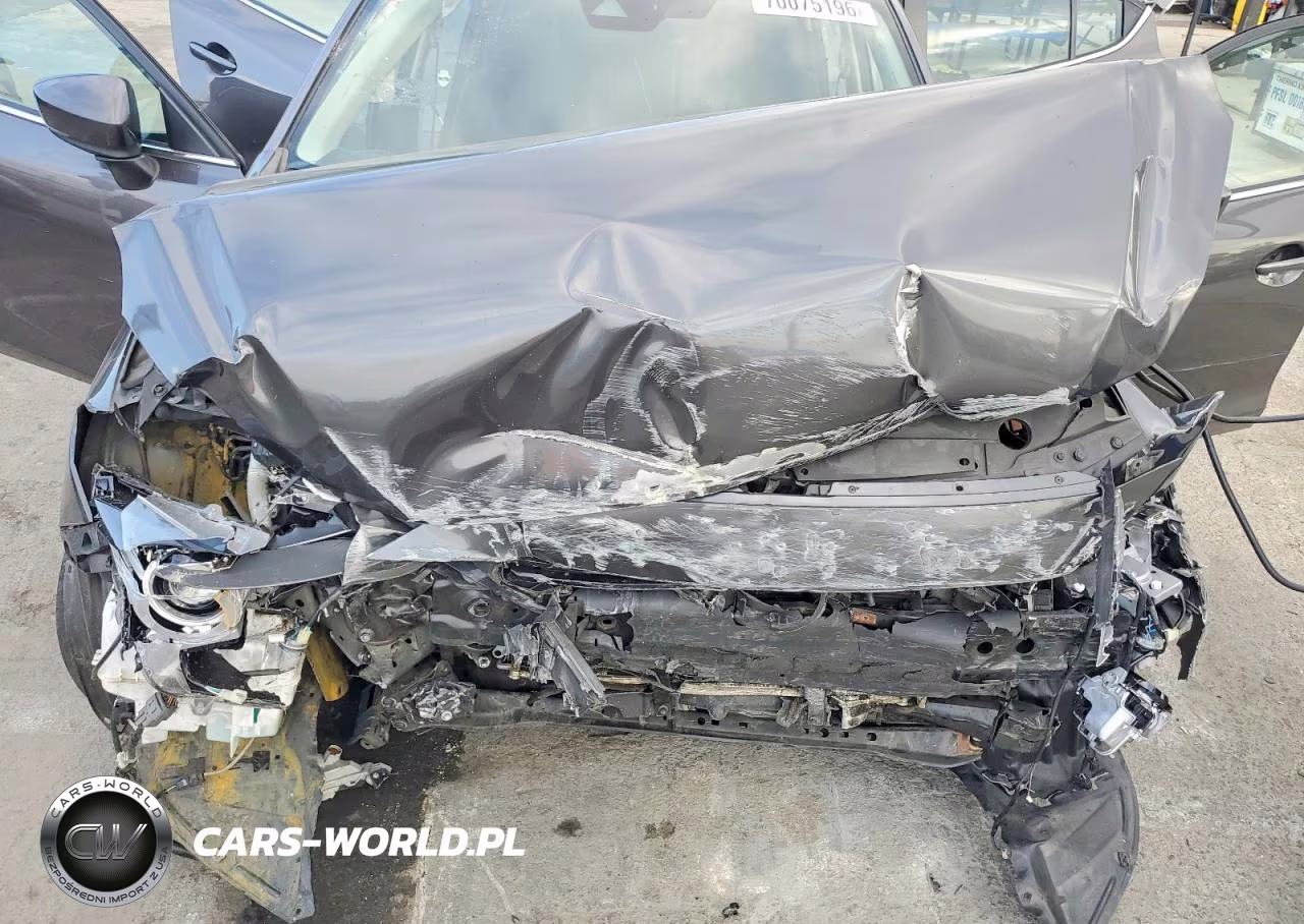 2018 Mazda 3 Grand Touring VIN:3MZBN1W33JM230077 - 11