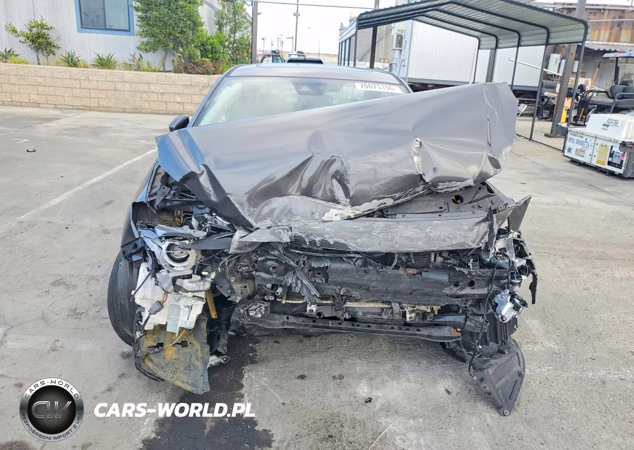 2018 Mazda 3 Grand Touring VIN:3MZBN1W33JM230077 - 5