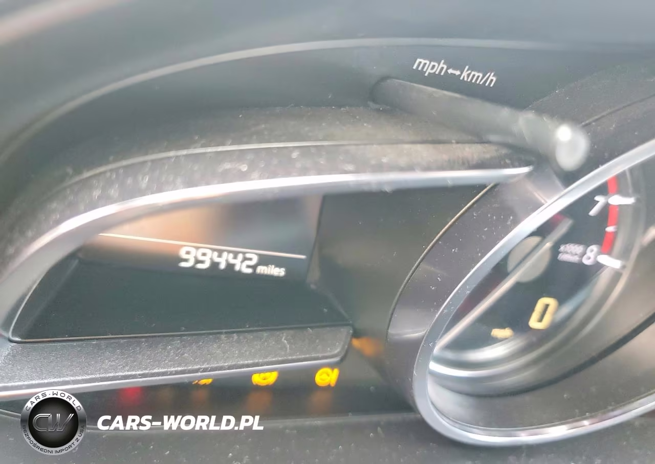 2018 Mazda 3 Grand Touring VIN:3MZBN1W33JM230077 - 9