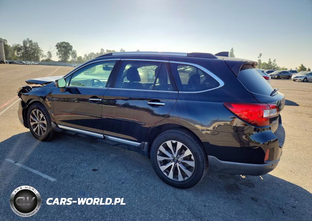 2017 Subaru Outback Touring VIN:4S4BSATC8H3353445 - 2