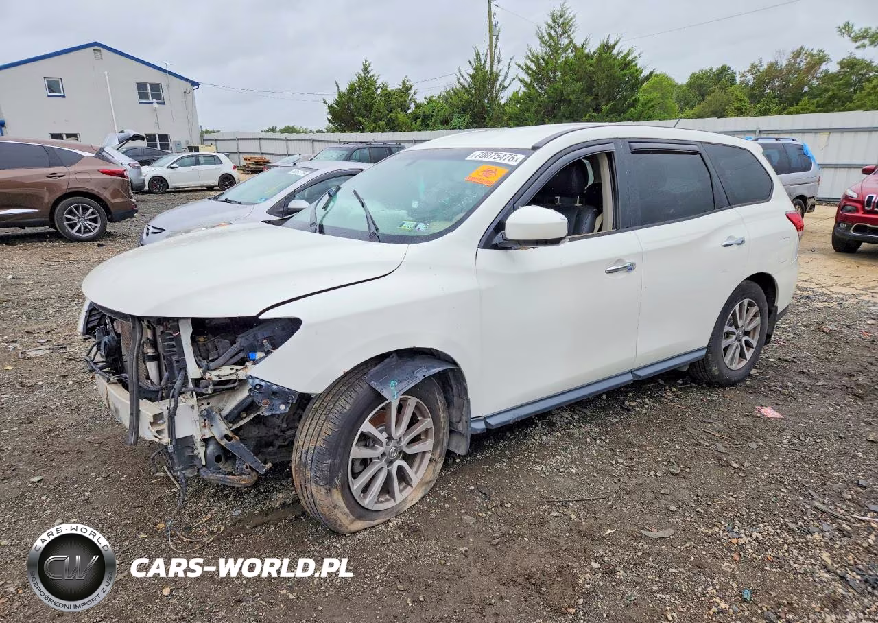 2015 Nissan Pathfinder S