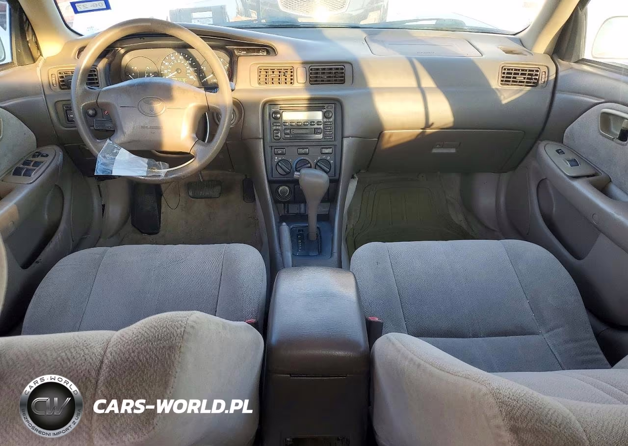 2001 Toyota Camry Ce VIN:4T1BG22K11U849929 - 8