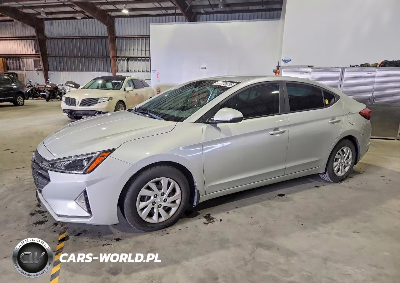 2020 Hyundai Elantra Se – zdjęcie 1 z 12